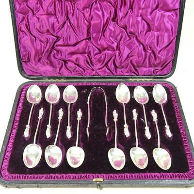 Lot 138 - A set of twelve Victorian silver apostle...