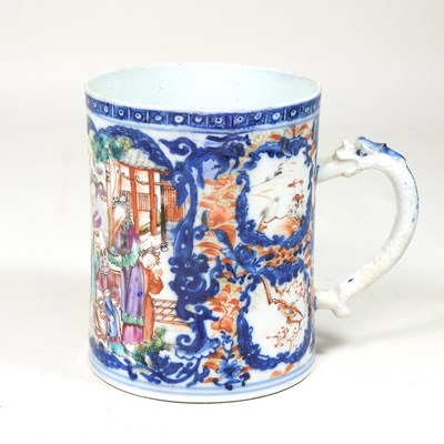 Lot 31 - An 18th century Chinese mug