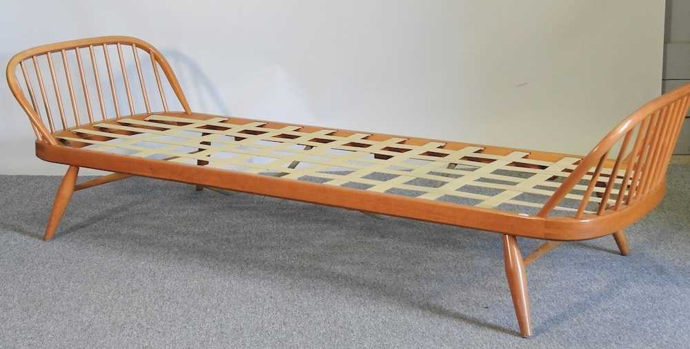 Lot 27 An Ercol day bed