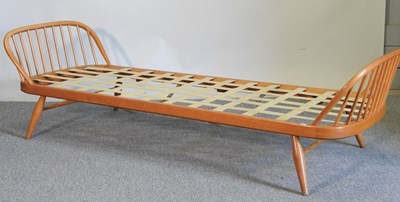 Lot 27 - An Ercol day bed