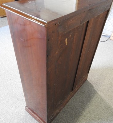 Lot 599 - An early 20th century bookcase