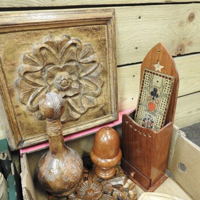 Lot 516 - Two boxes of decorative carved items and pottery