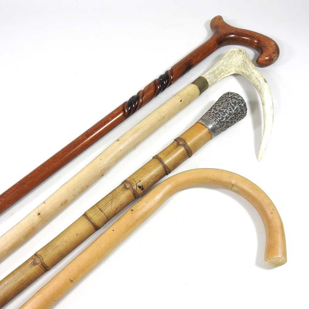 Lot 460 - A bamboo walking cane