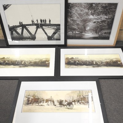 Lot 129 - A collection of limited edition prints