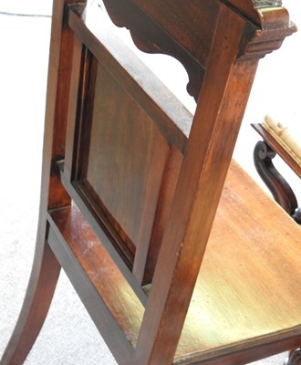 Lot 625 - A Victorian hall chair