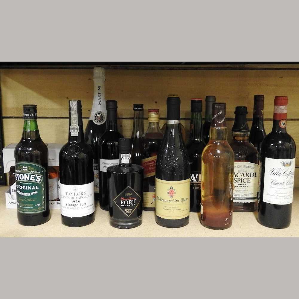 Lot 650 - A collection of champagne and spirits