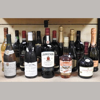 Lot 502 - A collection of wine and spirits