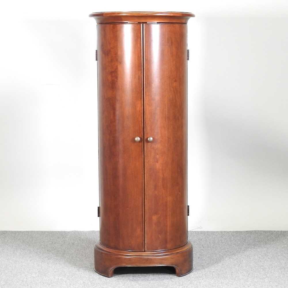 Lot 379 A Willis & Gambier