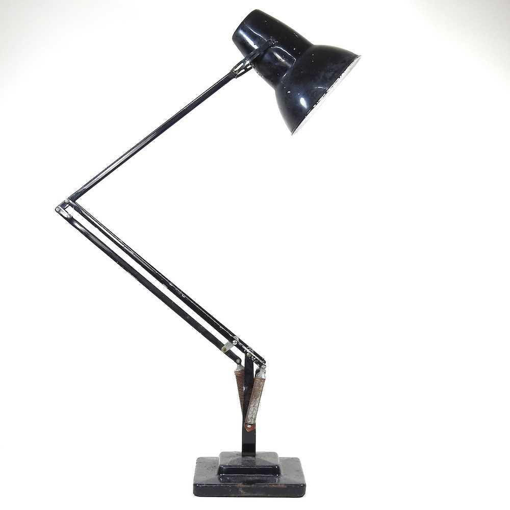 Lot 447 - A Herbert Terry lamp