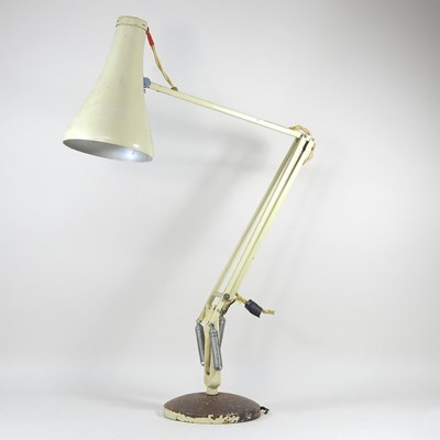 Lot 536 - A Herbert Terry lamp