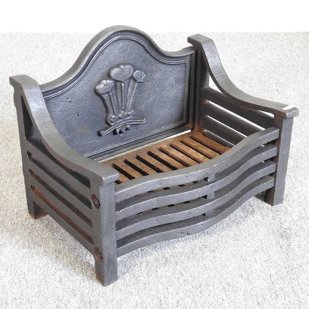 Lot 359 - A cast iron fire grate