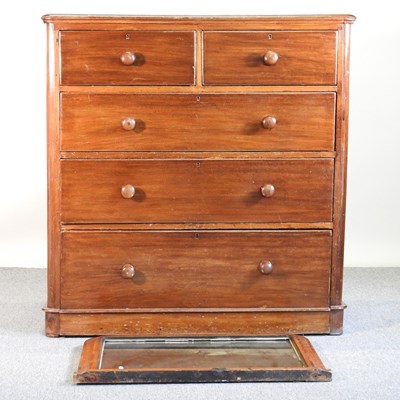 Lot 430 - A Victorian mahogany chest and mirror