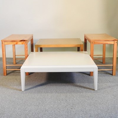 Lot 753 - A cream painted coffee table