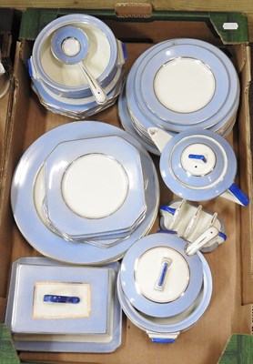 Lot 328 - An extensive Palissy Art Deco tea and dinner...