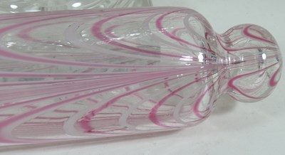 Lot 242 - A collection of cut glass