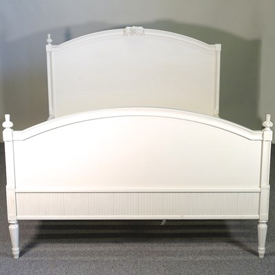 Lot 618 - A white painted bedstead