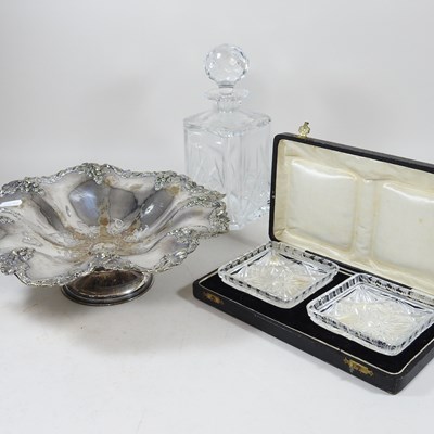 Lot 54 - A silver plated dish and decanter