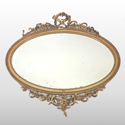 Lot 190 - A late 19th century gilt framed wall mirror
