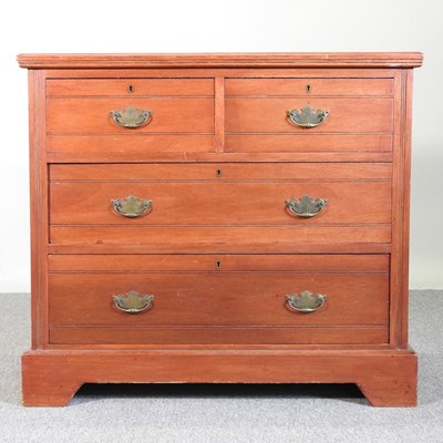 Lot 535 - An Edwardian satinwood chest of drawers