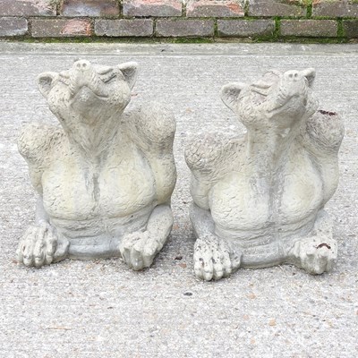 Lot 419 - A pair of gargoyles