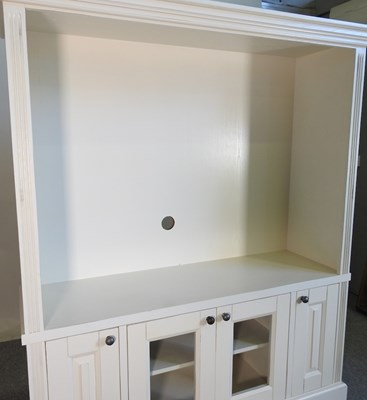 Lot 139 - A white painted cabinet