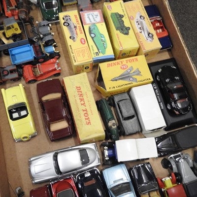 Lot 583 - A collection of vintage diecast model vehicles