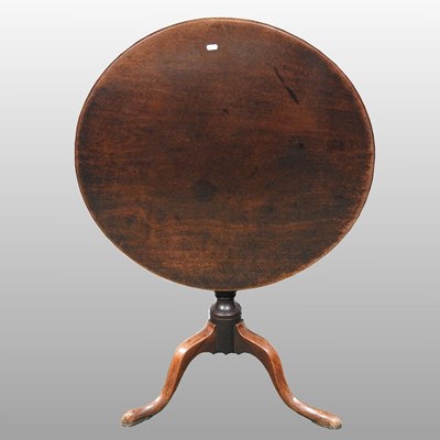 Lot 849 - A Regency table, on a tripod base, 76cm wide