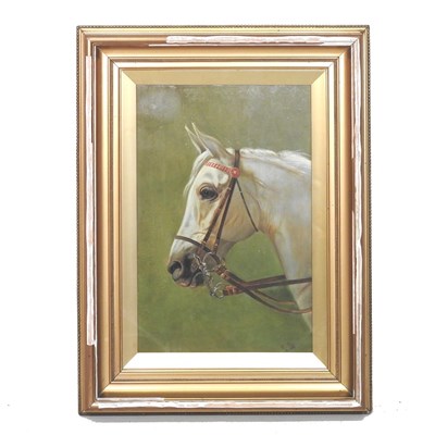 Lot 150 - English school, early 20th century, a horse...