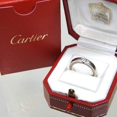 Lot 275 - A Cartier 18 carat white gold solitaire...