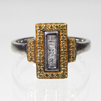 Lot 15 - A 9 carat gold yellow and white diamond ring,...