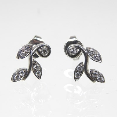 Lot 291 - A pair of Tiffany & Co. platinum and diamond...