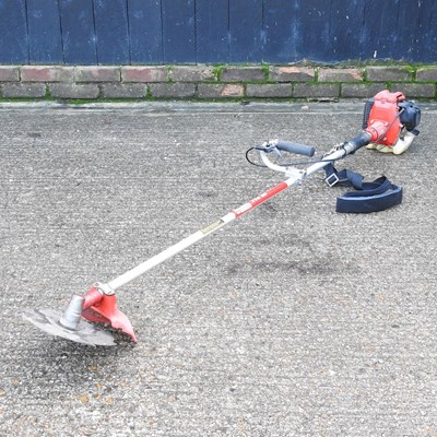 Lot 685 - An Allen RO26 petrol brush cutter