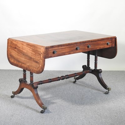 Lot 563 - A Regency mahogany and rosewood crossbanded...