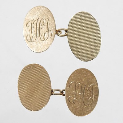 Lot 197 - A pair of 9 carat gold cufflinks, each of oval...