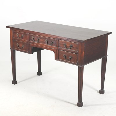 Lot 237 - A 19th century mahogany kneehole writing table