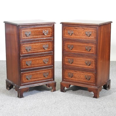 Lot 735 - A pair of reproduction chest of drawers, on...