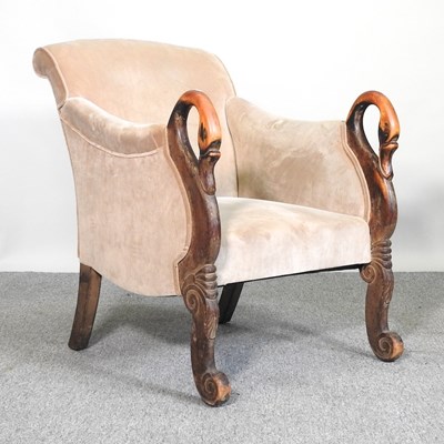 Lot 494 - An early 20th century continental upholstered...