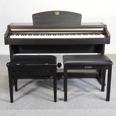 Lot 368 - A Yamaha electric Clavinova piano, in an...