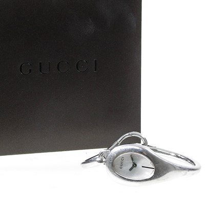 Lot 341 - A Gucci ladies steel cased wristwatch, boxed