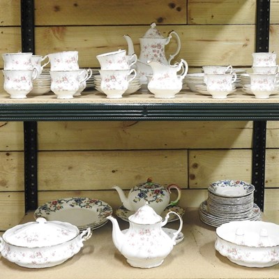 Lot 187 - A collection of Paragon Victorian Rose pattern teawares