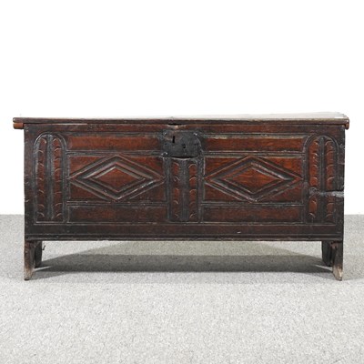 Lot 164 - A small 18th century oak six plank coffer,...