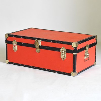 Lot 118 - A metal bound trunk, 90cm wide
