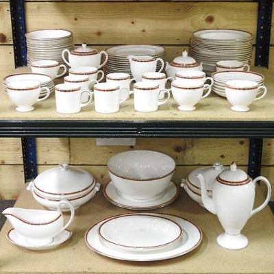 Lot 448 - A Wedgwood Colorado pattern bone china tea,...