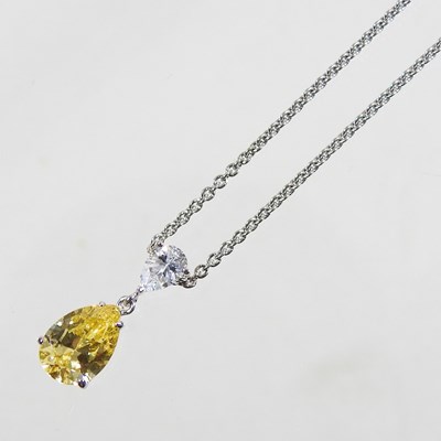 Lot 251 - A 9 carat gold cubic zirconia pendant necklace,...