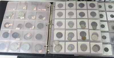 Lot 556 - A collection of mainly pre-decimal coins, to...