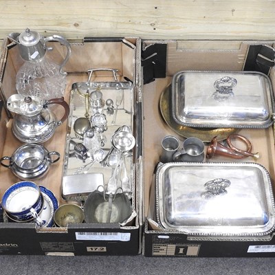 Lot 387 - A collection of silver and silver plate, to...