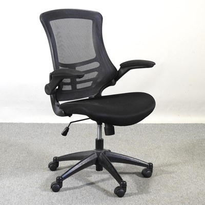 Lot 340 - A swivel desk chair