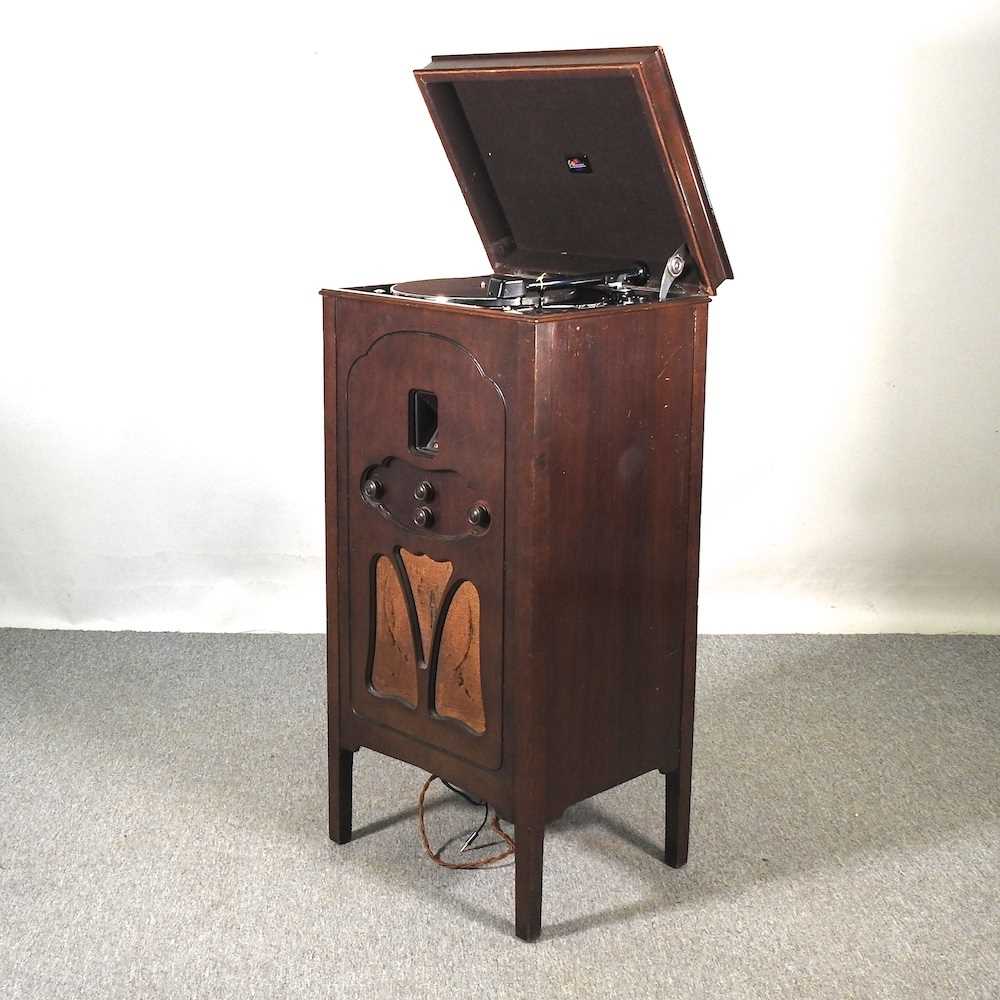 Lot 391 - An early 20th century Marconi radiogram,