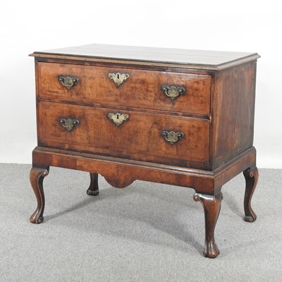 Lot 488 - An early 20th century walnut and crossbanded...