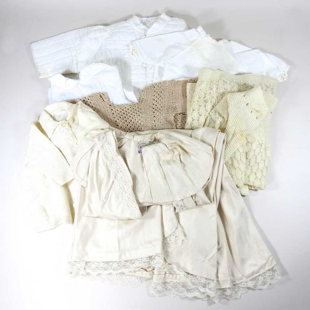 Lot 267 - A collection of vintage clothing, mainly circa...